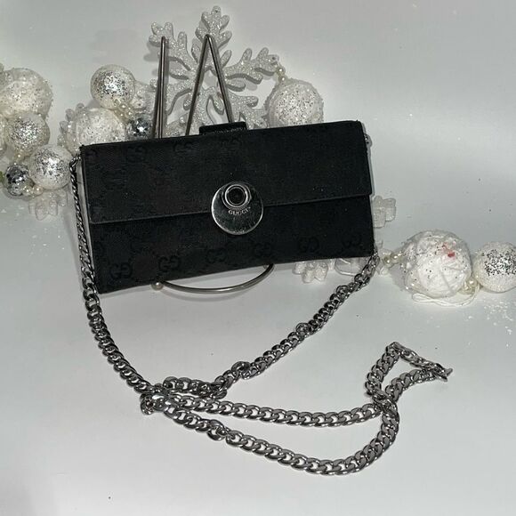 AUTHENTIC GUCCI GG LOGO CANVAS LEATHER TRIM LONG WALLET - Picture 2 of 15